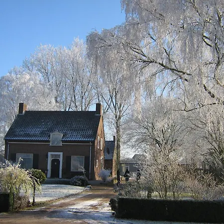 Holiday home In With Garden Soerendonk