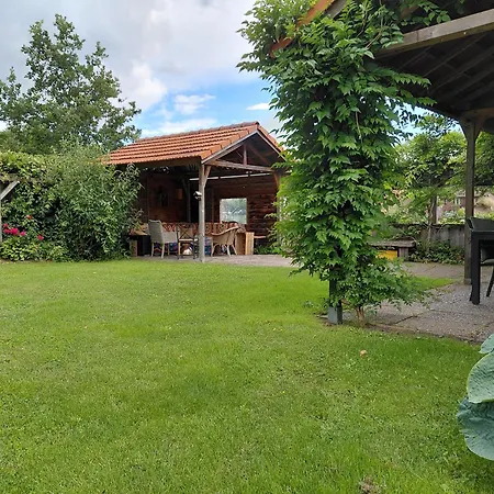Holiday home Holiday Smitske