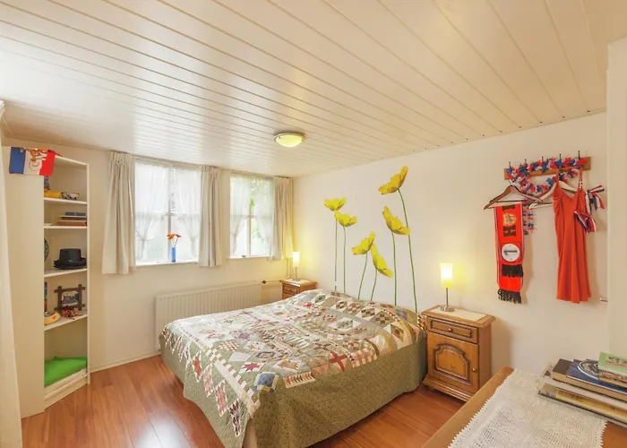 In With Garden Holiday home Soerendonk