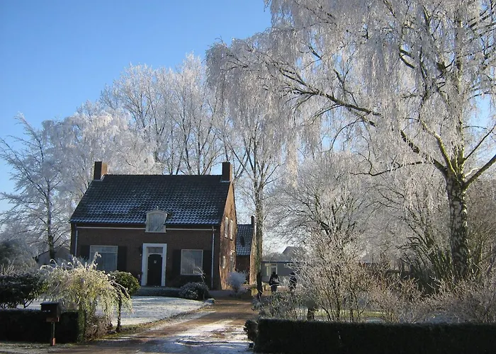 Holiday home In With Garden Soerendonk