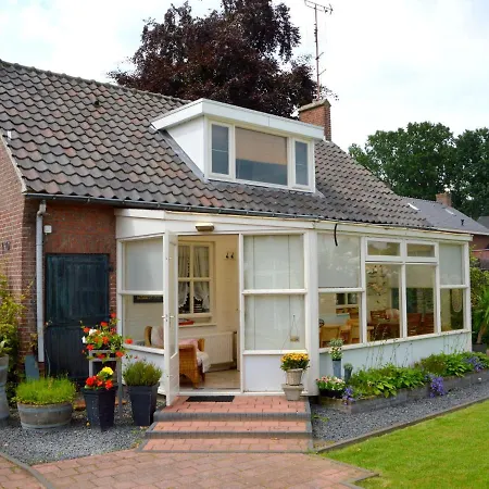Ferienhaus Attractive In