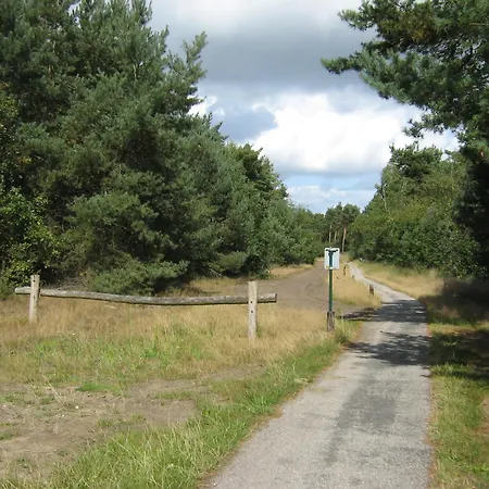 Дом отдыха In With Garden Soerendonk