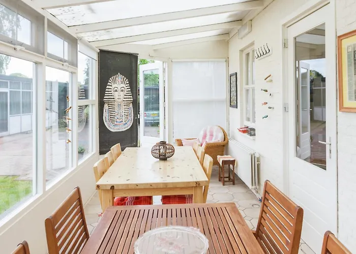 In With Garden Casa de Férias *